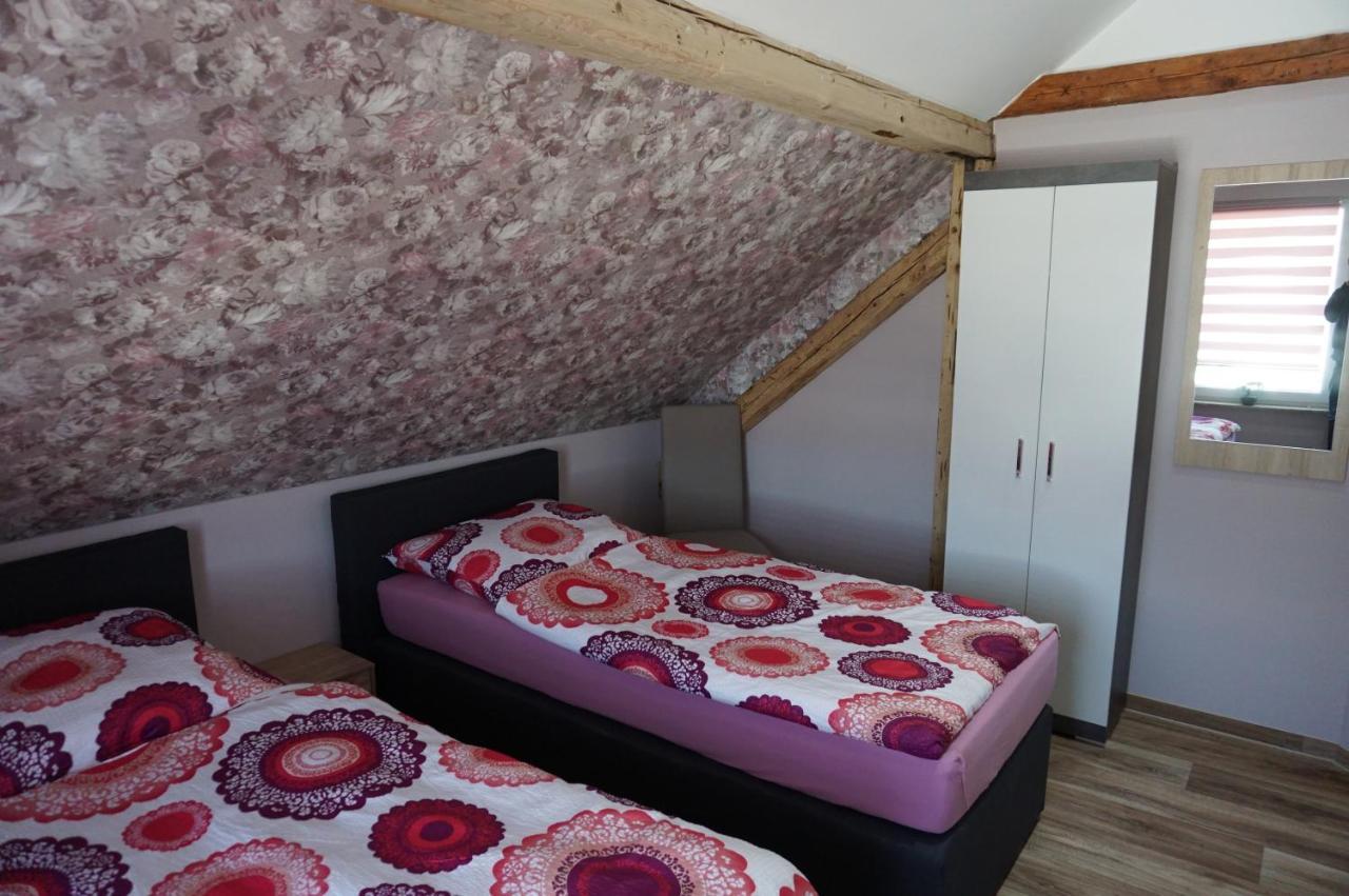 Königslutter am Elm Aussergewoehnliche Dachgeschosswohnung מראה חיצוני תמונה